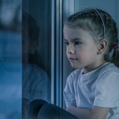Психологическая травма у детей: как проявляется и чем помочь ребёнку?